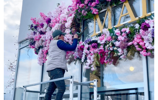 Création de mur floral - fleuriste flowers shop